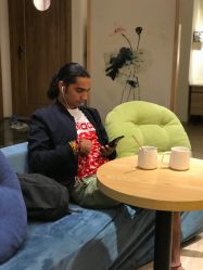 -静待花开瑜伽尊巴会馆