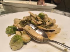 小包菜炒笋尖-大董(环贸iapm店)