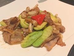 云南小瓜爆爽肉-木守西溪溪隐餐厅