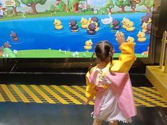 -周黑鸭(武汉汉阳区江城大道永旺店)