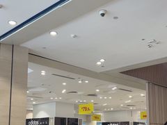 -BIGOFFS 超级折扣(仁恒伊势丹店)