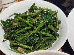 -吃饭皇帝大土家民族菜(荟聚店)