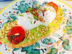 牛油果吐司-Alimentari早午餐(安福路店)