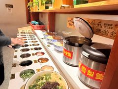 -乡土黄·鲜牛肉火锅·小龙虾(兴业街店)