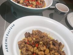 -山涧肴·湘味家肴(松岗满纷天地店)