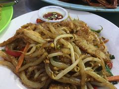 -明记烧鱼美味店