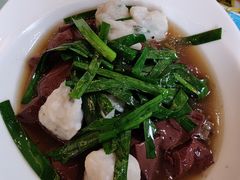 韭菜鱼滑猪红-新灿记大酒楼