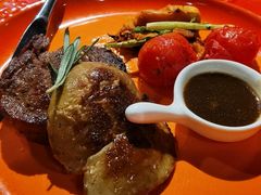 安格斯牛柳及鹅肝-TIAGO HOME KITCHEN(王府中环店)