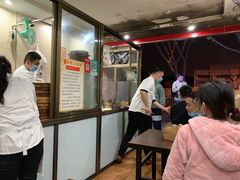 -舒小笼松针小笼包