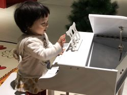 -塔塔王国·主题儿童游乐园(奥城商业广场店)