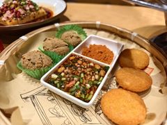-老凯俚酸汤鱼(多彩城店)