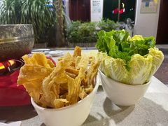 -墨脱石锅椰子鸡•香草鸭•东山羊(大东海店)