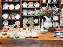 -75 Boutique Vintage 法国中古餐具家具店