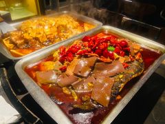 -辣尚瘾·烤鱼·新川菜(交大直营店)
