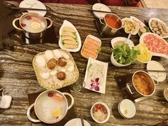 -云中捞高空旋转餐厅(商茂世纪广场店)