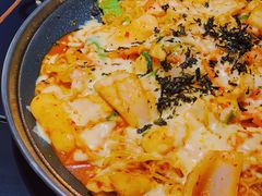 芝士拉面炒年糕-博欧姆新派韩国料理·炸鸡(艾尚店)