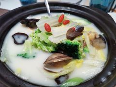 -港丽餐厅(来福士店)
