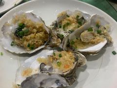 -四川小胡子海鲜(丁村万人海鲜广场店)