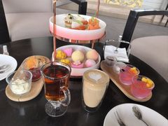 -亚龙湾喜来登·美景台大堂吧