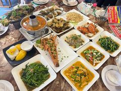 -两兄弟Song Pee Nong(2号店)