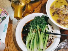 -新白鹿餐厅(百联中环店)