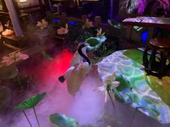 -韵秋荷(宝山龙湖天街店)