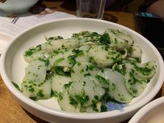 荠菜炒年糕-南小馆(迪士尼小镇店)