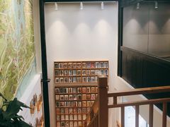 -猫的天空之城概念书店(杭州南宋御街店)