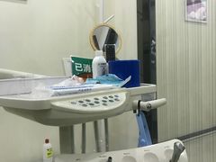 -咿呀口腔(光谷分院)