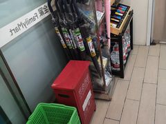 -全家便利店(东直门店)
