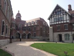 -天津津利华酒店