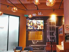 -Ambra Haus琥珀屋精酿餐厅(宝山店)