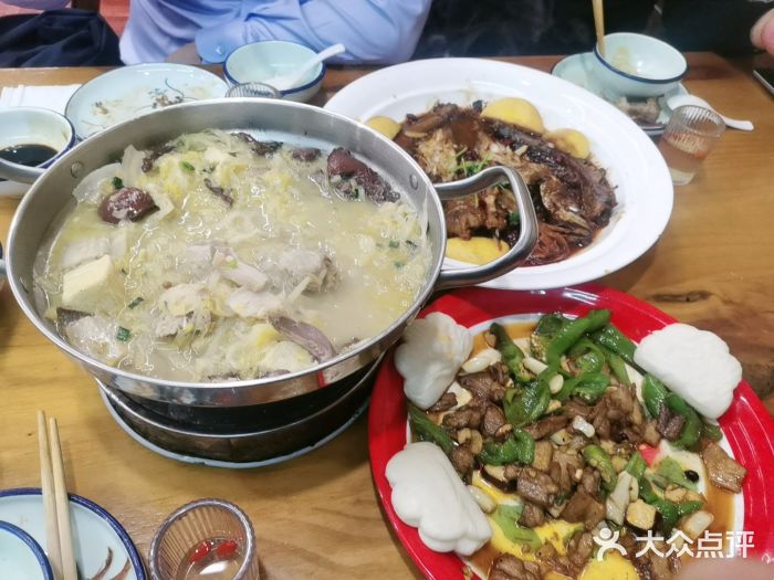 圣夜东北菜烧烤·夜宵·小龙虾(胥江路店)图片
