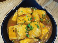 家乡包浆豆腐-云尊府蒸汽石锅鱼云南菜(龙旗店)