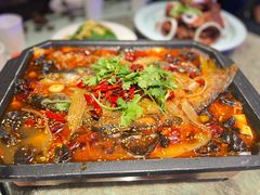 -巴特餐饮6加1音乐餐吧·新疆菜