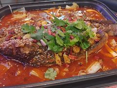 -海盗船. 龙虾烧烤. 酒馆