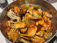 -七欣天香辣蟹火锅(闵行浦江欢乐颂店)
