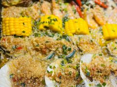 -魏铭鱼头捞饭(晋阳路店)