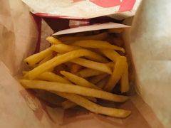 -肯德基(西影路店)