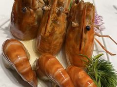 -雍容荟活帝王蟹活龙虾自助(苏宁旗舰店)