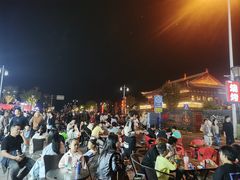 -巴陵广场