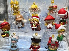 -泡泡玛特POPMART(上海环球港店)