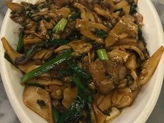 -蔼若春.传承三十年云南菜(金碧公园店)