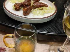 -隆江大酒店(雯婕商务楼店)