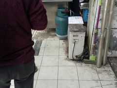 排队-金杨老摊头蛋饼(金口路店)