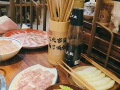 -憨铁匠火锅(红山6979店)