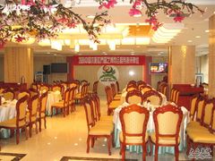 -沈阳天宝国际酒店(故宫中街地铁站店)