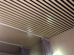 -耳语轻风专业采耳馆(古北花世界商业广场店)