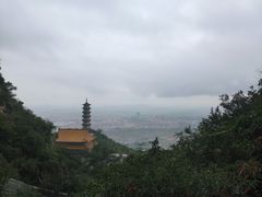 -鸡鸣山旅游景区