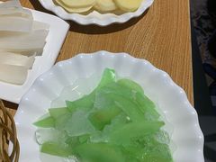 -超越炭火牛蛙火锅鸡(河东店)